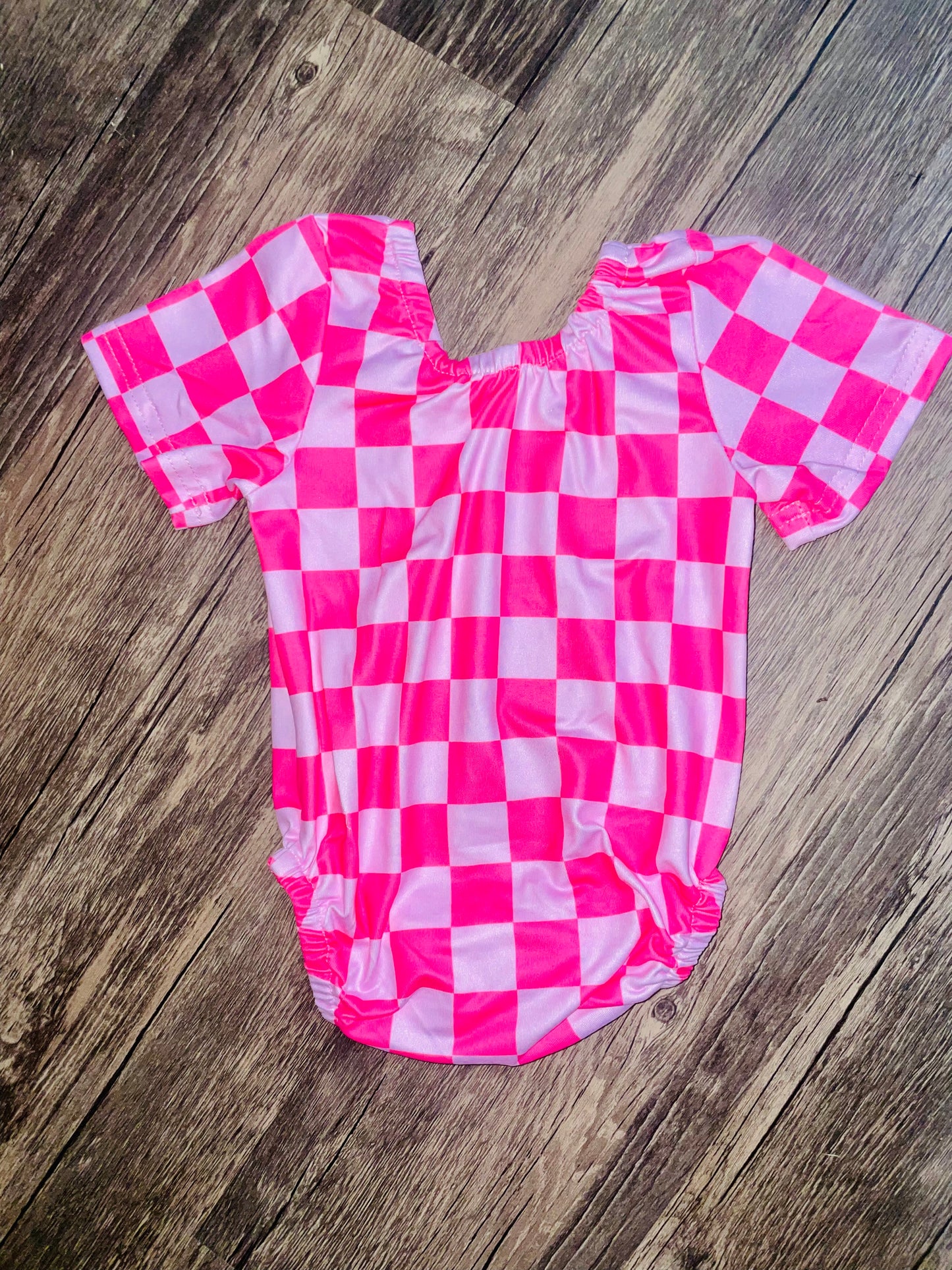 Pink checkered Leo *rts